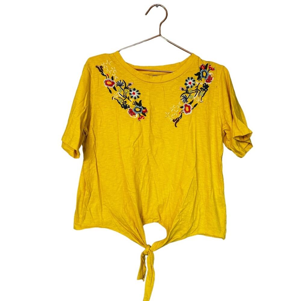 World Together yellow embroidered tie front top size XL
